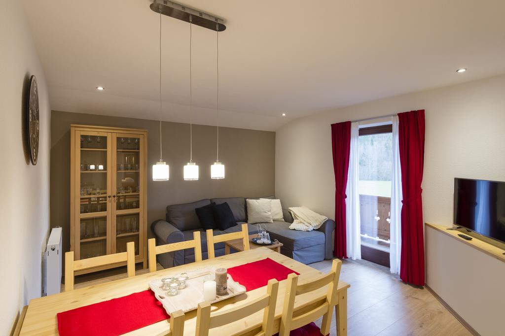 Haus Alpenblick Lofer 아파트 외부 사진